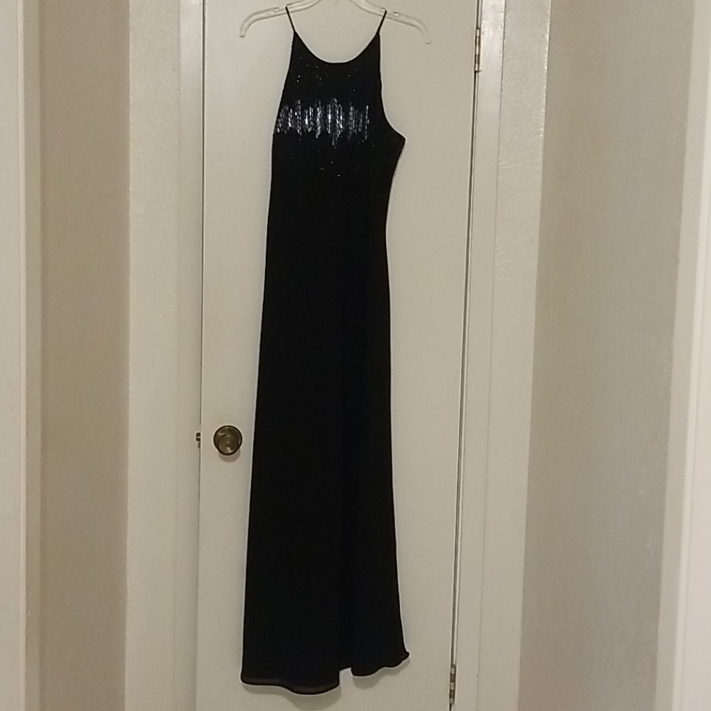 Long black dress